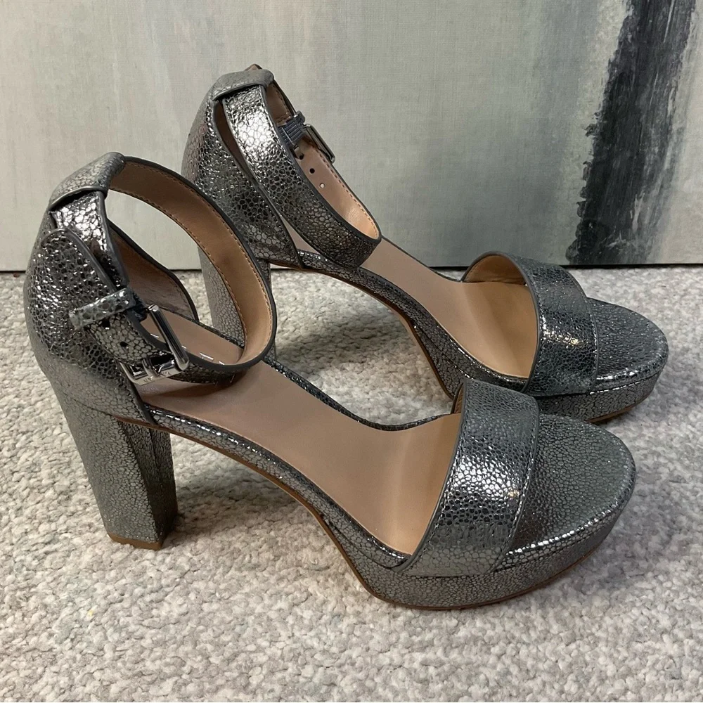 Lauren Ralph Lauren Sylvia Platform Sandals in Faux Metallic Python Grey 5.5 NIB